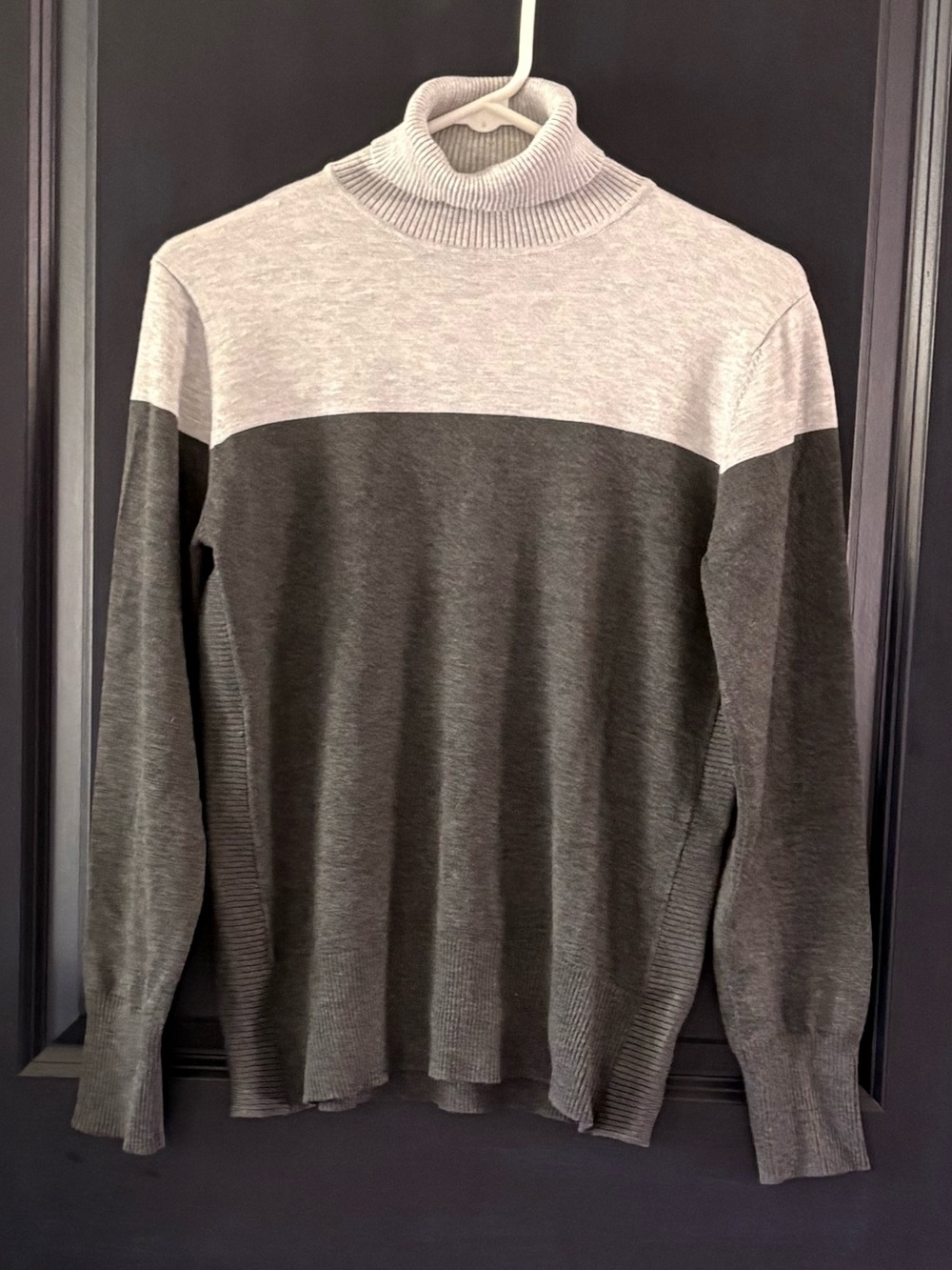Cynthia Rowley Two-Tone Turtleneck Sweater in Light Gray and Dark Gray